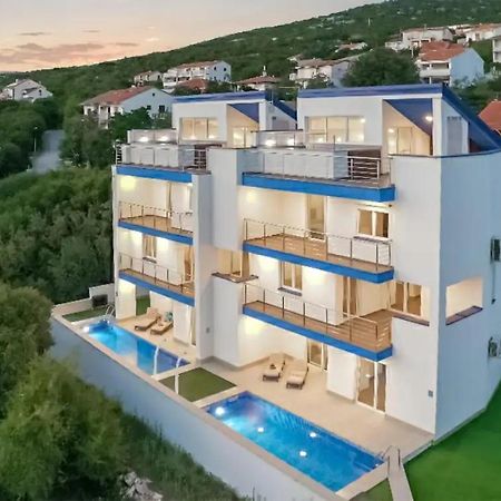 Searenity Pool Suite - Seafront Krmpote-Vodice エクステリア 写真