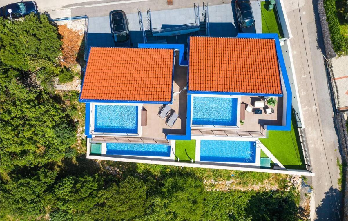 Searenity Pool Suite - Seafront Krmpote-Vodice エクステリア 写真